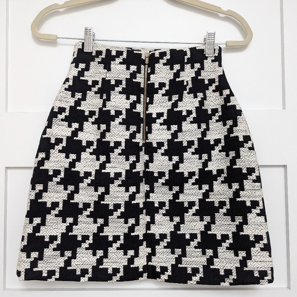H&M Black & White Houndstooth Pencil Skirt - Picture 8 of 11